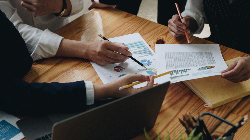 Service d’Advisory en Algérie : Le partenaire clé du succès pour PME, grandes entreprises et startups